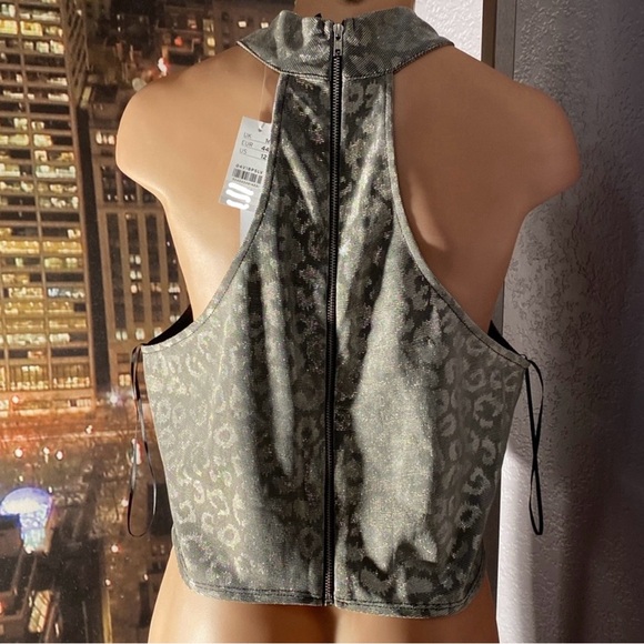 TOPSHOP - NWT - tank: metallic cheetah print lined halter neck crop w zip - 12 - Picture 14 of 16